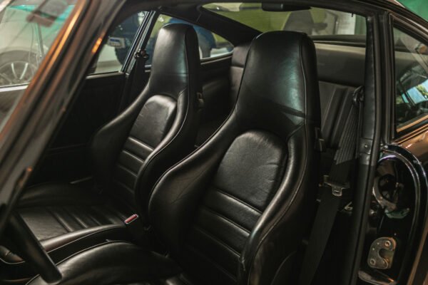 Porsche 911 Turbo - Imagem 12