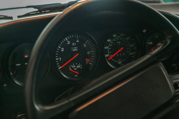 Porsche 911 Turbo - Imagem 14