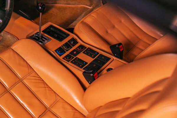 Ferrari 328GTS - Imagem 12