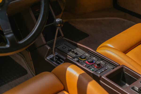 Ferrari Testarossa - Imagem 15